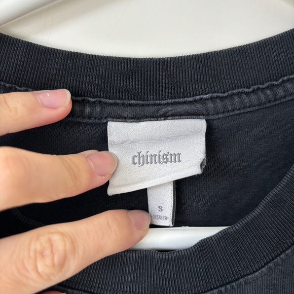 Unisex Faded Black Tee - Picture 3 of 4